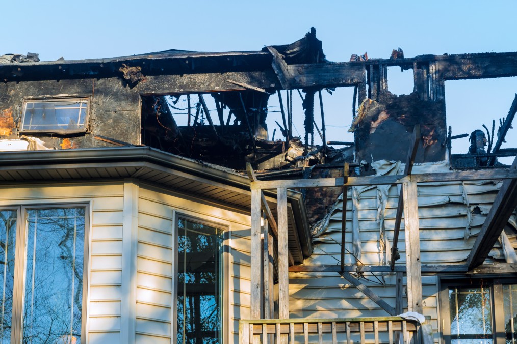 After a House Fire: Dos and Don'ts